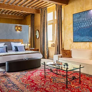 https://artishow.fr-provencehotel.com
